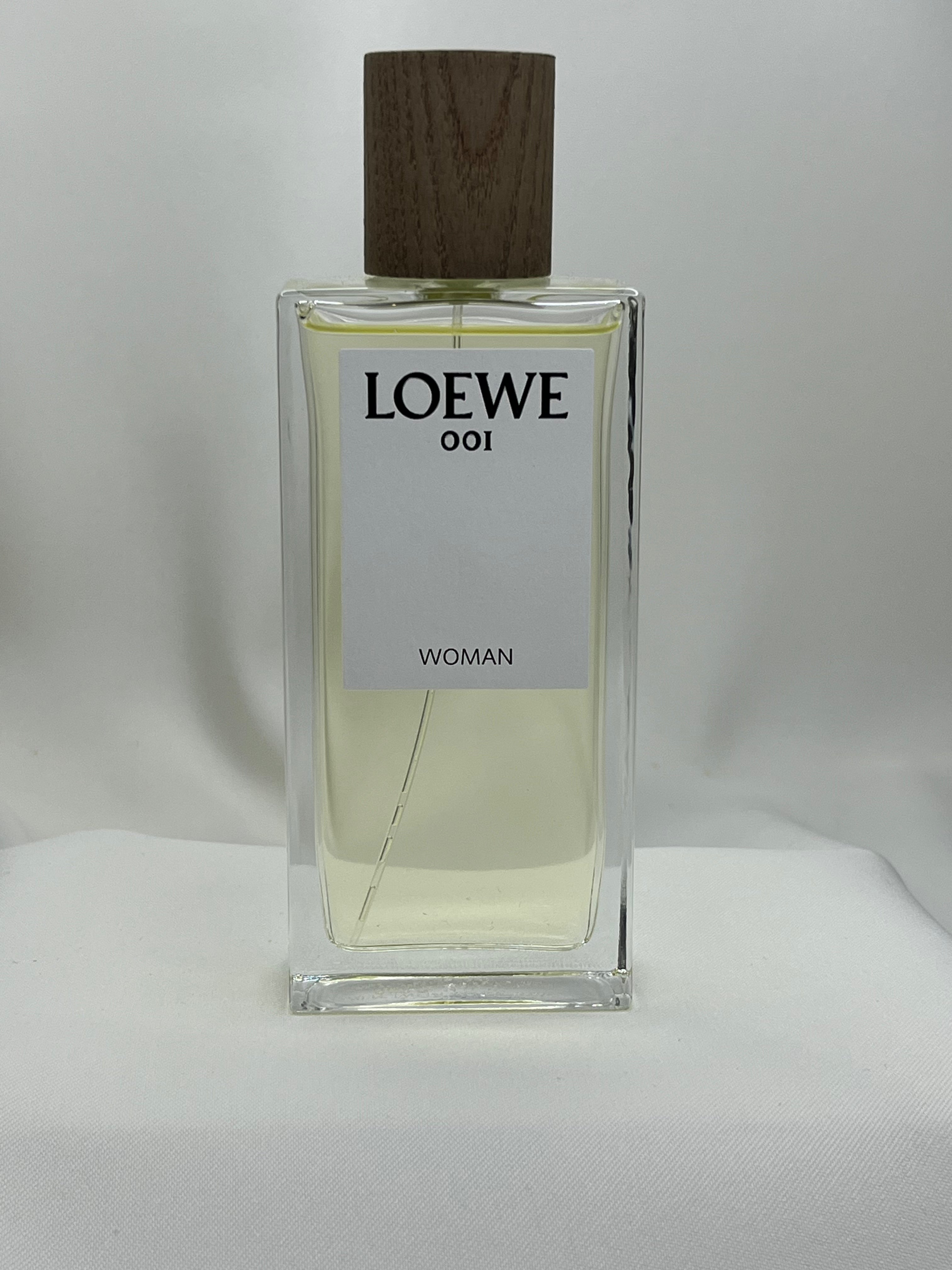 Loewe 001 Woman
